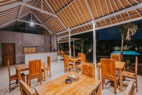 Paluh Beach Huts