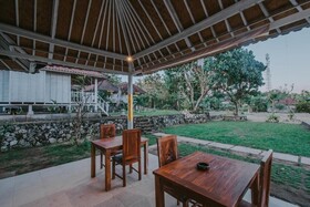 Paluh Beach Huts