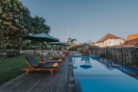 Paluh Beach Huts