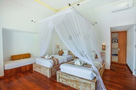 Sanghyang Bay Villas