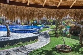 Sanghyang Bay Villas