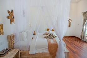 Sanghyang Bay Villas