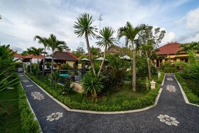 Song Bintang Cottages