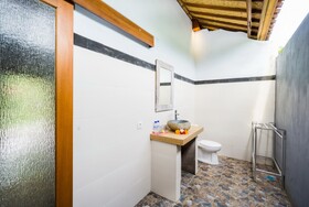 Song Bintang Cottages