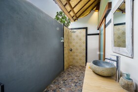 Song Bintang Cottages