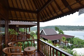 Sunday Huts Lembongan