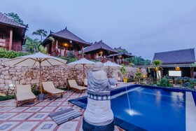 Sunday Huts Lembongan