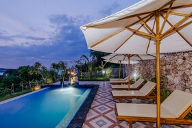 Sunday Huts Lembongan