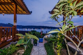 Sunday Huts Lembongan