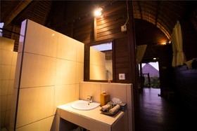 Sunset Coin Lembongan Cottage & Spa