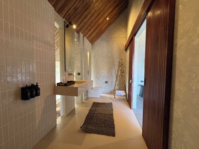 The Cubang Huts Lembongan