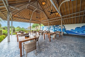 The Cubang Huts Lembongan