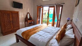 Wahyuga Sari Guest House