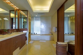Alila Manggis
