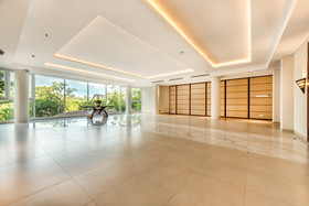 Kaura Bali