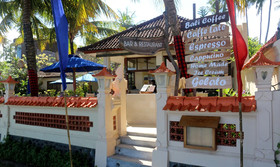 Nusa Indah Bungalows & Villa