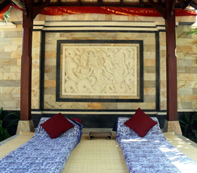 Nusa Indah Bungalows & Villa