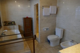 Nusa Indah Bungalows & Villa