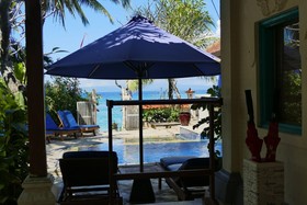 Nusa Indah Bungalows & Villa