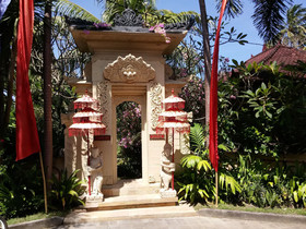 Nusa Indah Bungalows & Villa