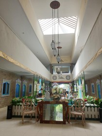 At The Beach Candidasa