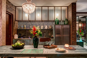 Villa Manis Beachfront