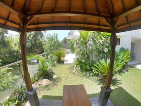 Arama Villas