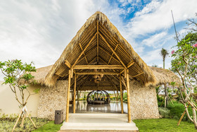 Menjangan Dynasty Resort