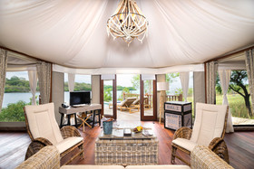 Menjangan Dynasty Resort