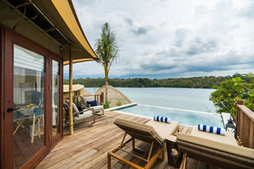 Menjangan Dynasty Resort