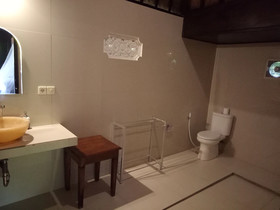 Atres Villa