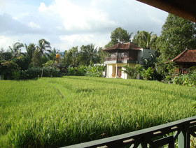 Atres Villa