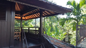 Atres Villa