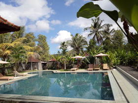 Atres Villa