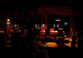 Karang Sari Guesthouse & Restaurant