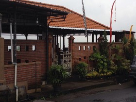 Karang Sari Guesthouse & Restaurant