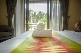 Akatara Hotel