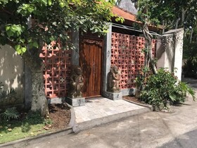 Akatara Hotel