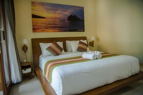 Akatara Hotel