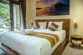 Akatara Hotel
