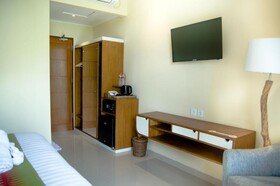 Akatara Hotel