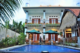 D Kubon Palace