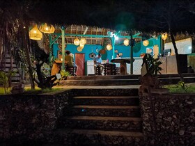 Gading Tree House