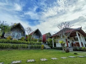 Hotra Hill Cottage