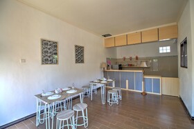 J and J Guest House