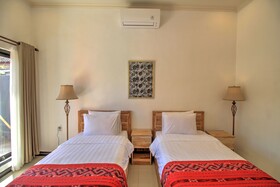 J and J Guest House