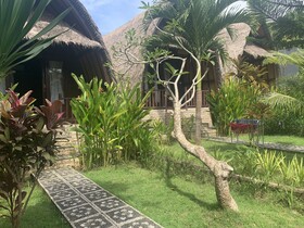 Jona Bungalow