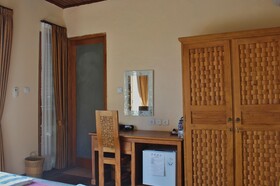 Kabeh Jati Garden Villa & Restaurant