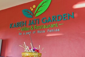 Kabeh Jati Garden Villa & Restaurant