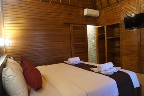 Kamasan Cottage